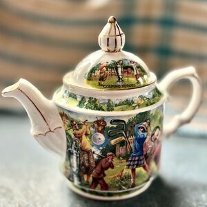 🏴󠁧󠁢󠁥󠁮󠁧󠁿 Sadler Golf Heroes teapot
